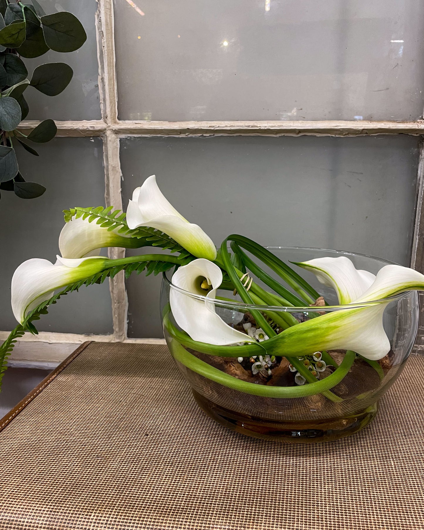 "Moon Pool" Arrangement